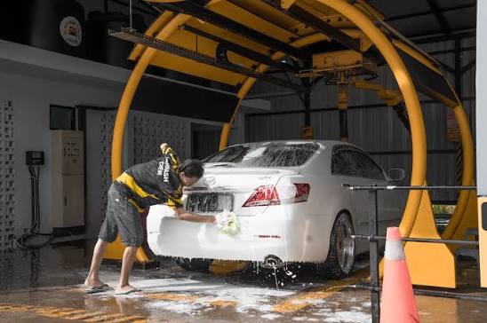 Robotic Carwash Batam Fanindo Sanctuary Garden