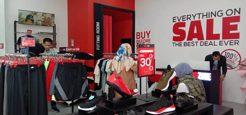 Salezone Modern Fashion Outlet Batam